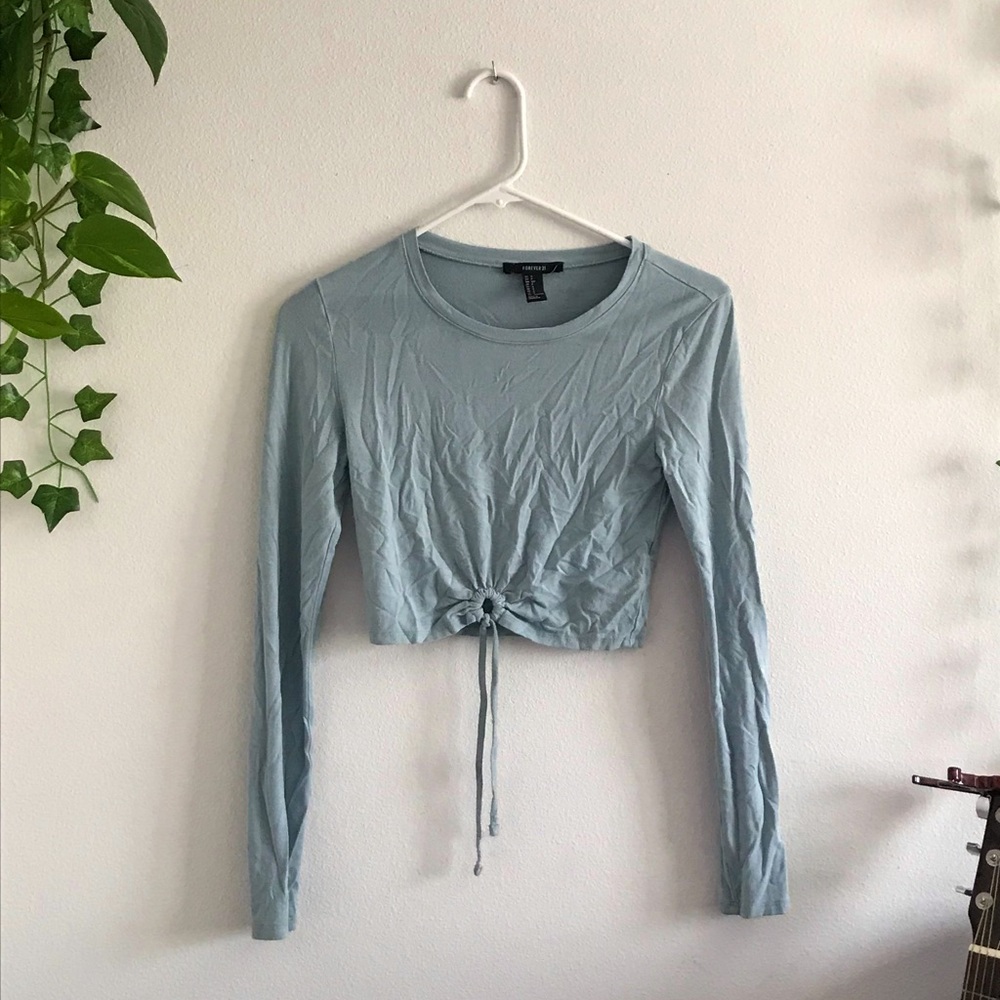 Blue long sleeve cropped top